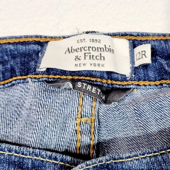 Abercrombie and Fitch Emma Curvy Flare Blue Denim Women's Jeans size 12R - Picture 6 of 6